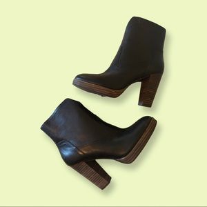 Lucky Brand Queys Black Boots NIB